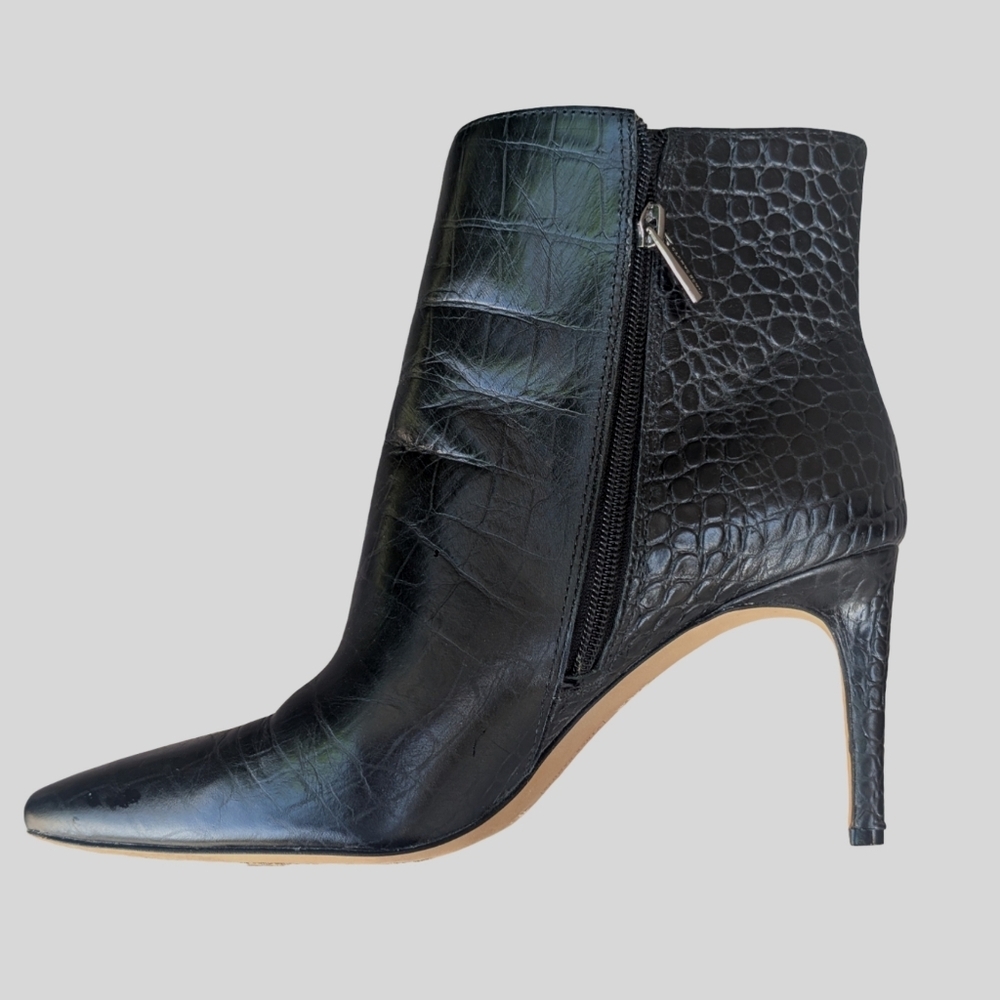 Vince Camuto Leather Ankle Boots 10 - Picture 6 of 16